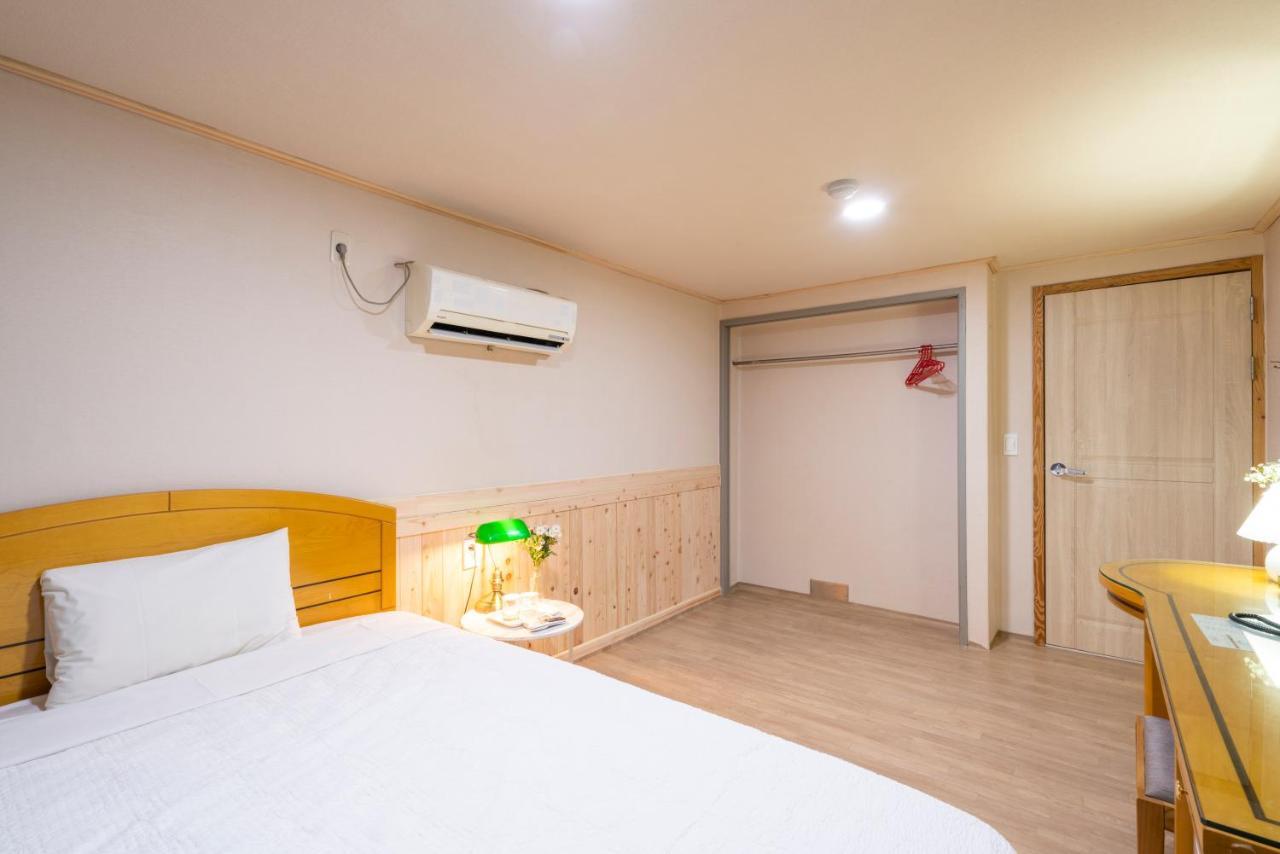 New Jeju Hotel Extérieur photo