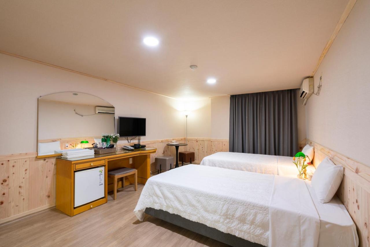 New Jeju Hotel Extérieur photo
